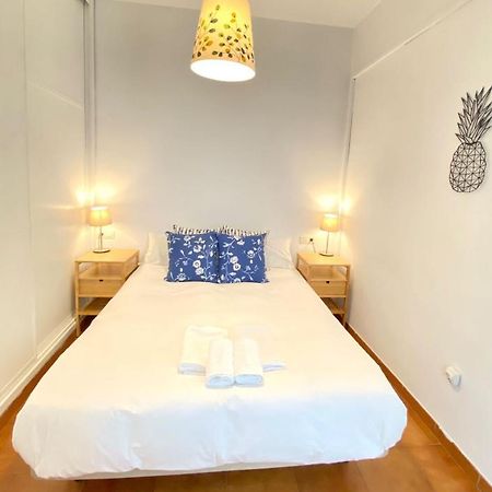 Comfortable Studio Old Town, Parking Optional Seville Luaran gambar