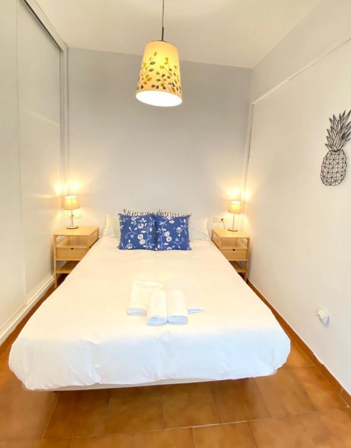 Comfortable Studio Old Town, Parking Optional Seville Luaran gambar